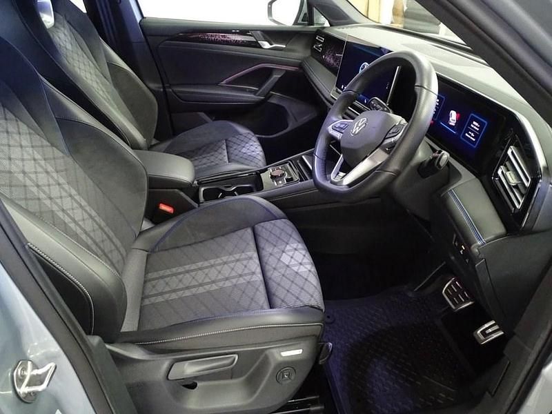 Used VW Tiguan R-line 150 HP (110 kW) 2024 Silver SUV