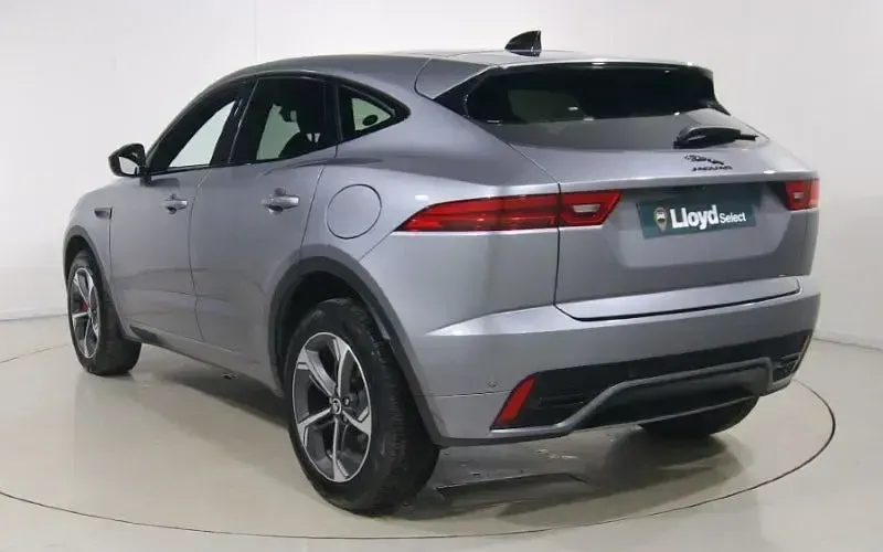 Używany Jaguar E-Pace R-Dynamic 309 KM (227 kW) 2024 Szary SUV