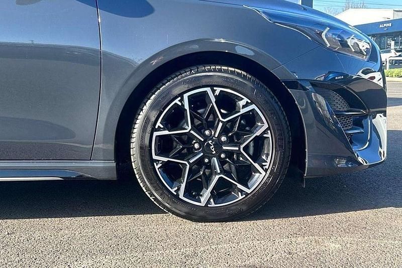 Used Kia Ceed GT-Line 138 HP (101 kW) 2025 Grey Hatchback