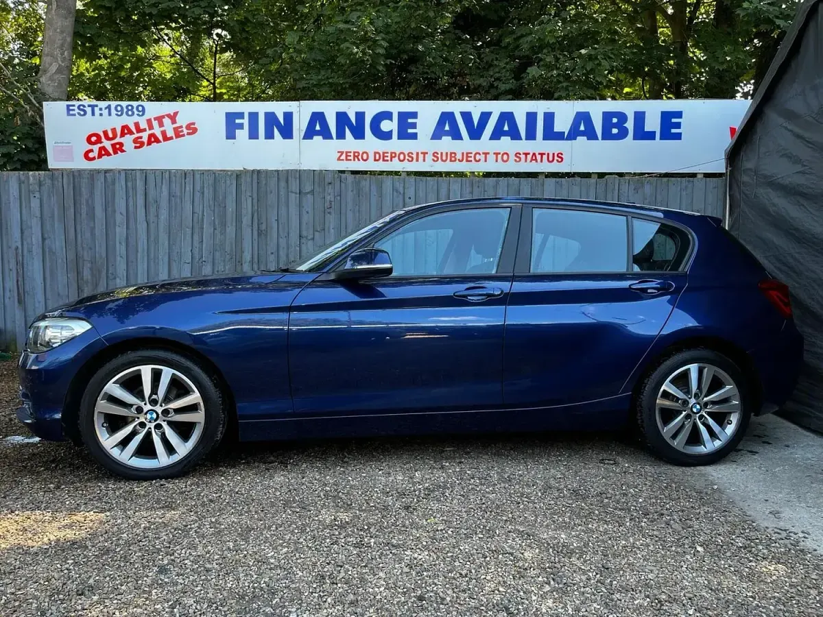 Used BMW 118 Sport Line 136 HP (100 kW) 2018 Blue Hatchback