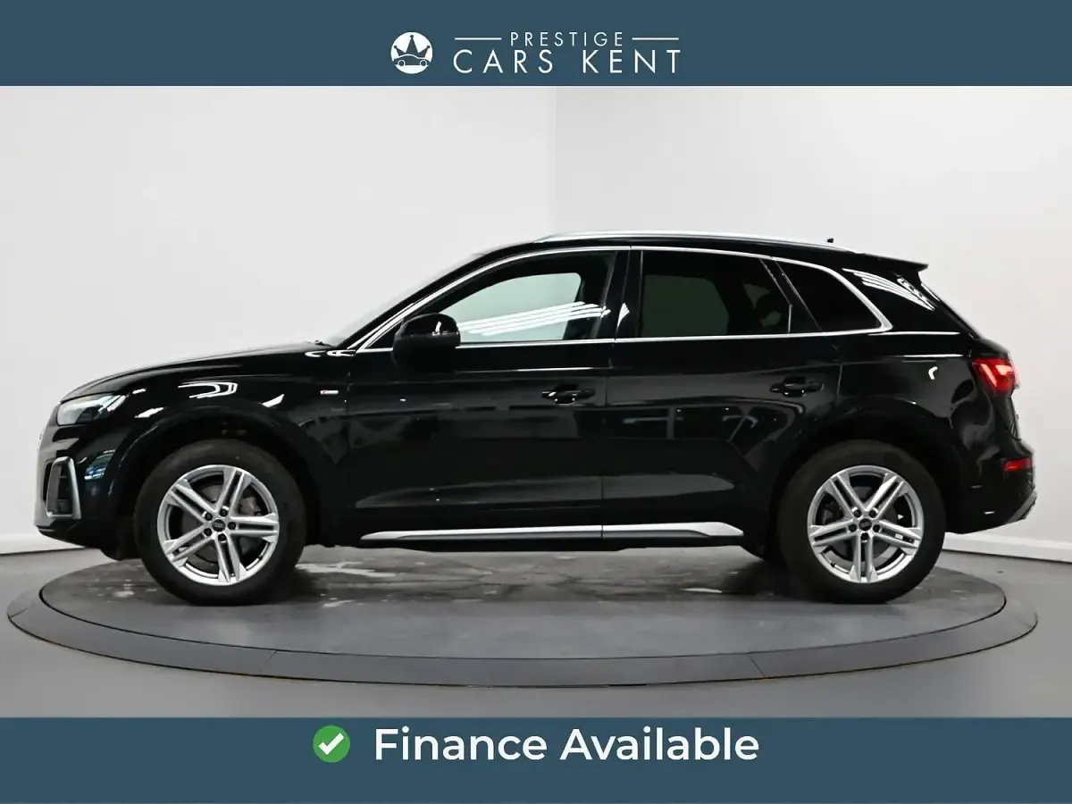 Used Audi Q5 S-Line 265 HP (194 kW) 2022 Black SUV