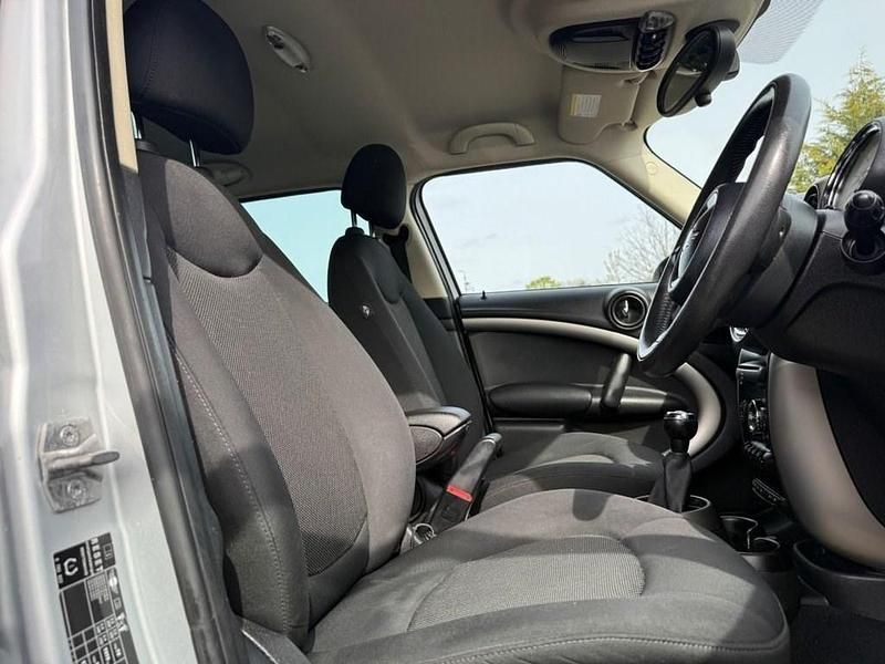 Used Mini Cooper D Countryman 112 HP (82 kW) 2012 Silver SUV