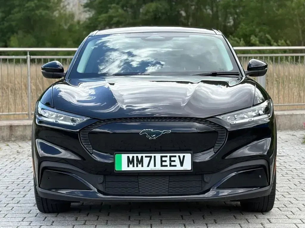 Used Ford Mustang Standard Range 269 HP (197 kW) 2022 Black Hatchback