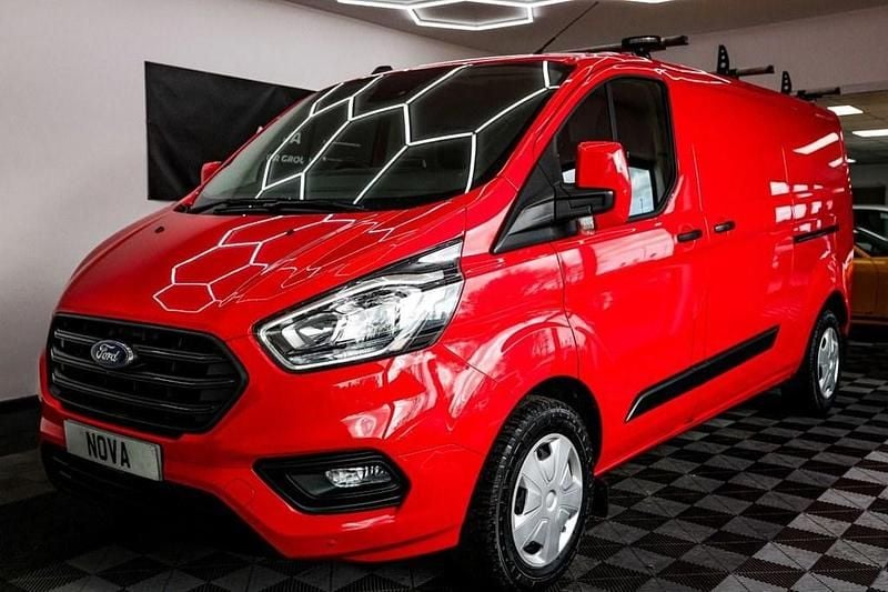 Used Ford Transit Custom Trend 130 HP (95 kW) 2021 Red Van