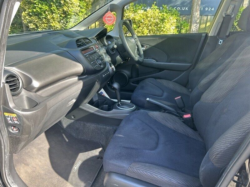 Image 2/4