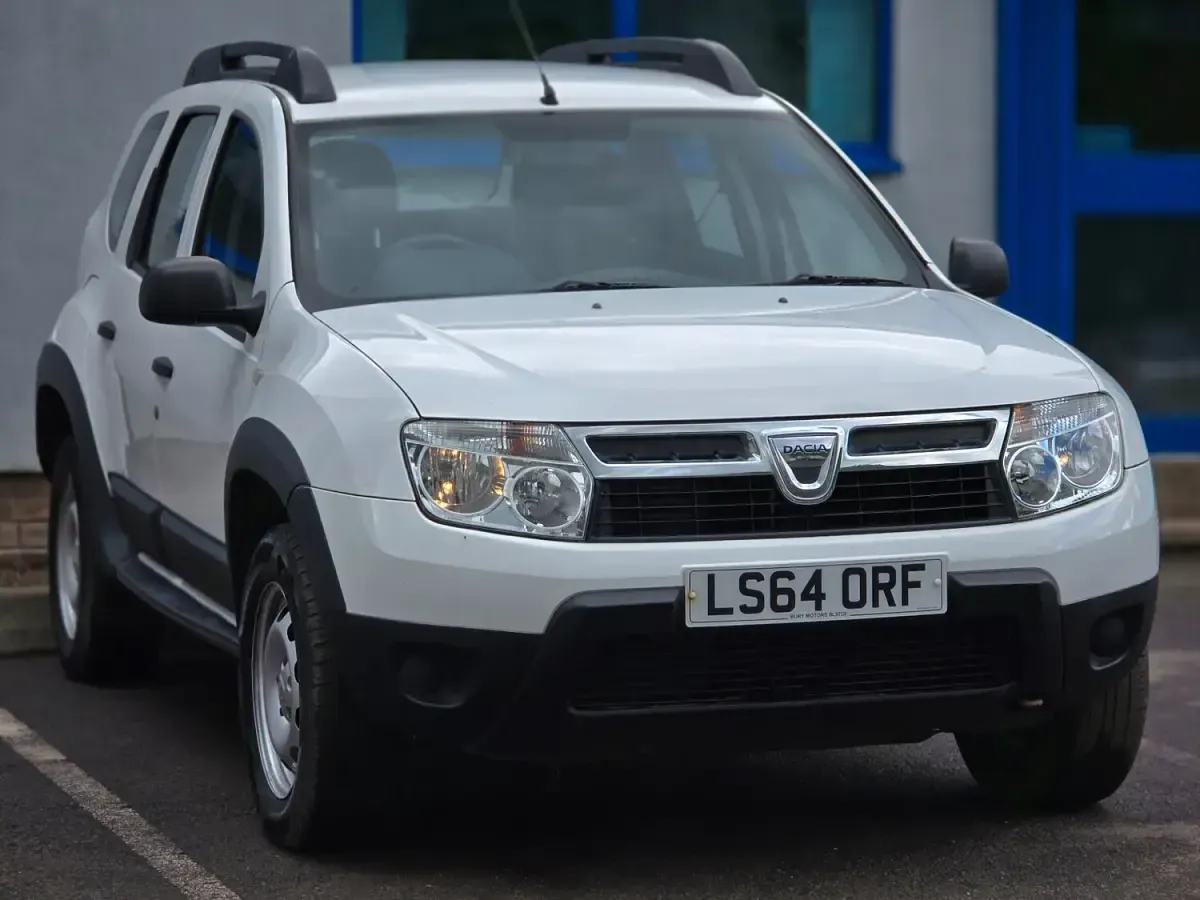 Used Dacia Duster Acces 2014 White SUV