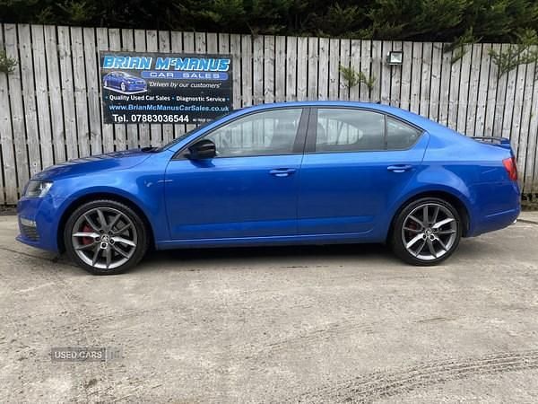 Used Skoda Octavia vRS 181 HP (133 kW) 2015 Blue Hatchback