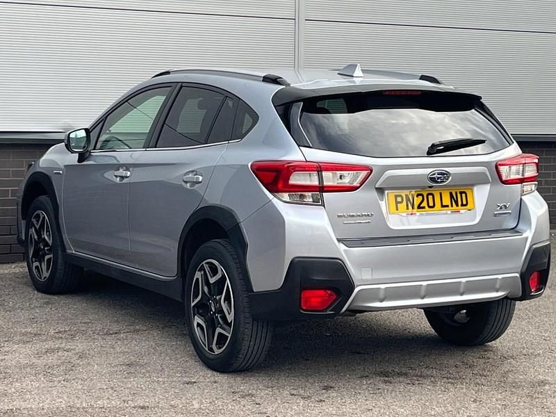 Used Subaru XV Premium 150 HP (110 kW) 2020 Silver SUV