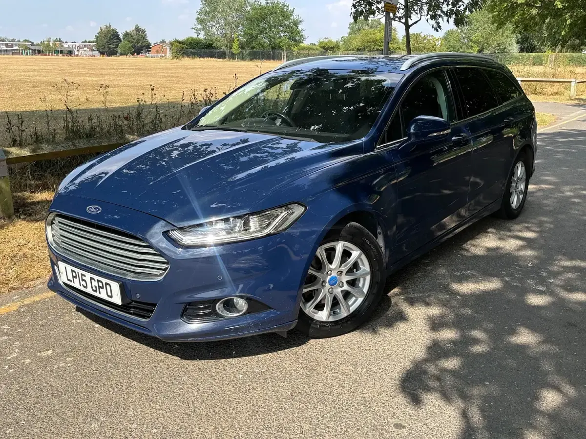 Used Ford Mondeo Titanium 147 HP (108 kW) 2015 Blue Estate