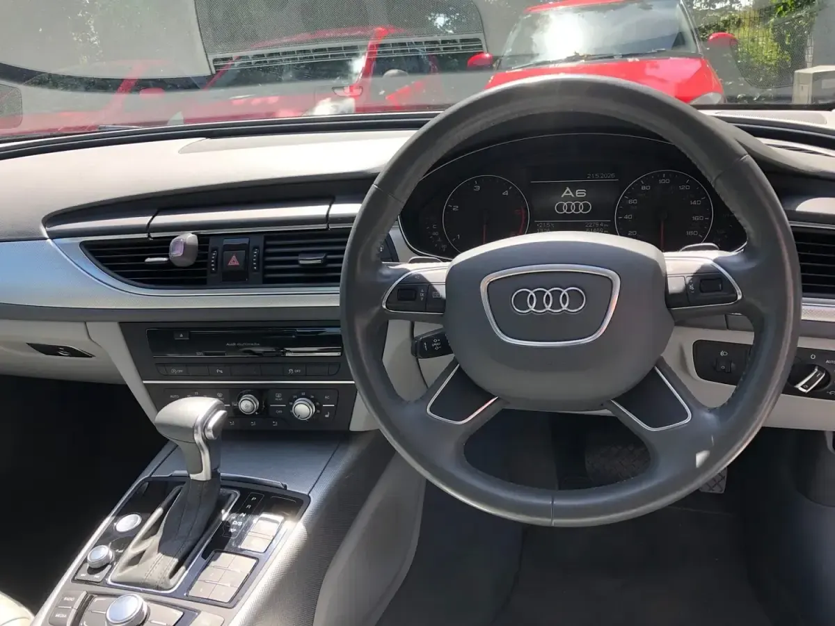 Used Audi A6 2013 Blue Sedan