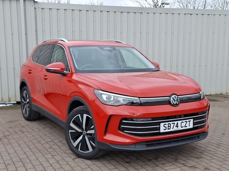 Red New 2024 VW Tiguan Edition SUV | £35,998 (Fair price) - Image 1/4