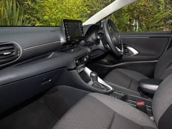 Used Mazda 2 116 HP (85 kW) 2023 White Hatchback