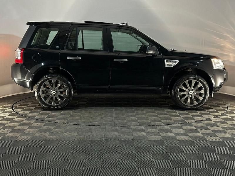 Used Land Rover Freelander 2 HSE 190 HP (139 kW) 2011 Black SUV