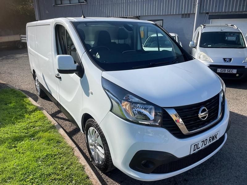 Used Nissan NV300 Acenta 120 HP (88 kW) 2020 White Van