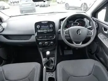 Used Renault Clio Play 90 HP (66 kW) 2019 Black Hatchback