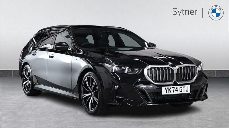 Black Used 2025 BMW 520 M Sport Estate | £45,500 (Expensive) - Image 1/4