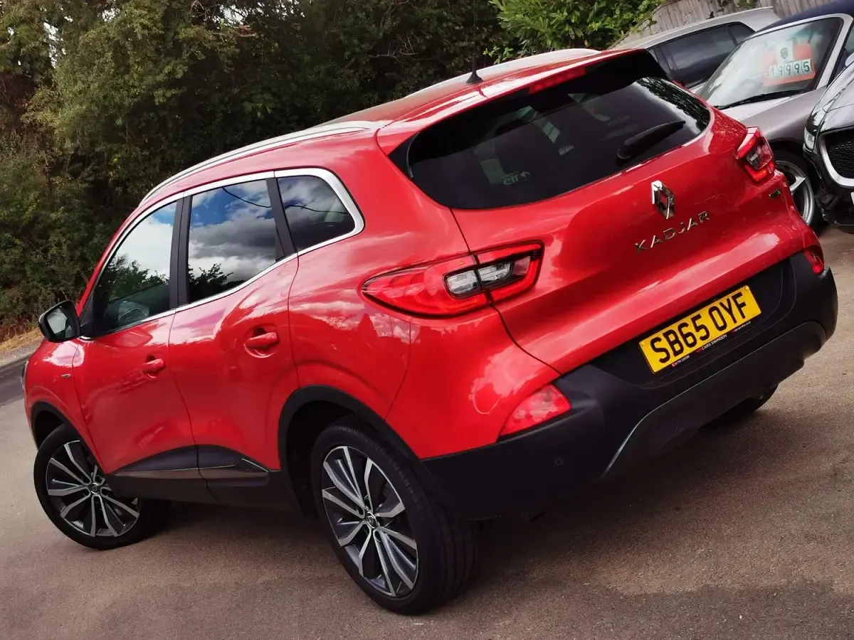 Used Renault Kadjar Signature 110 HP (80 kW) 2015 Red SUV