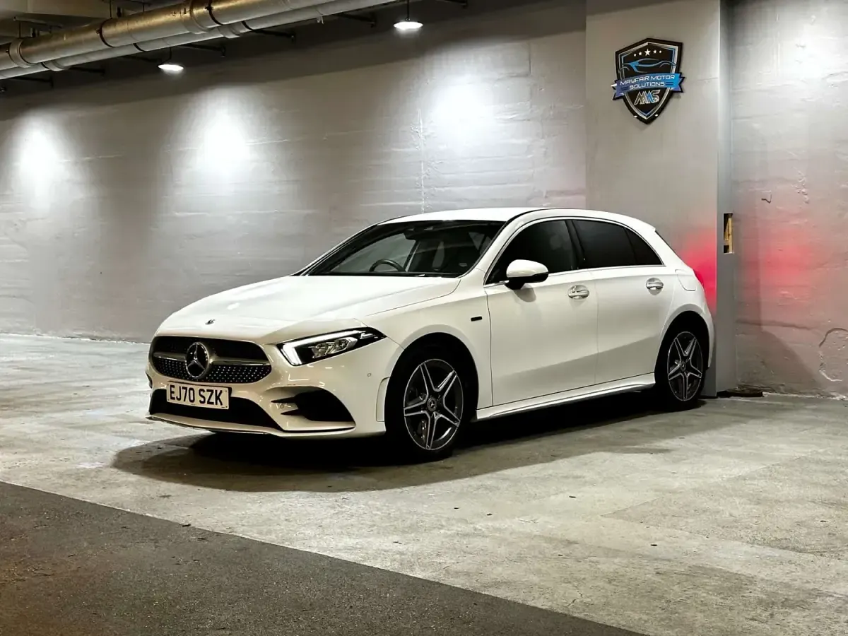 Usado Mercedes A250 AMG Line Premium 2020 Branco Citadino
