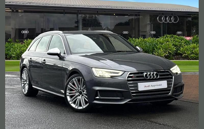 Grey Used 2018 Audi S4 Estate | £29,990 (Fair price) - Image 1/4