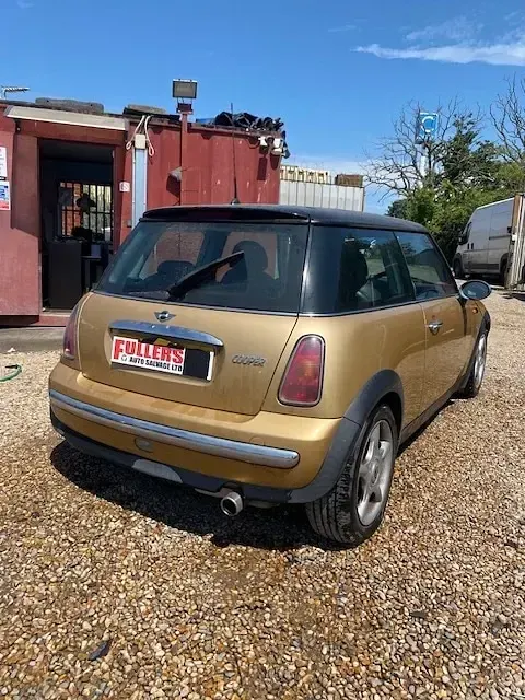 Used Mini Cooper Hatch 2003 Gold Hatchback