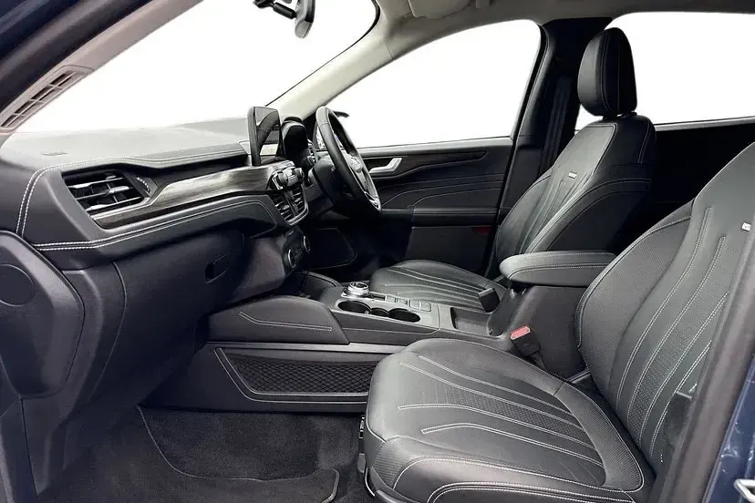 Used Ford Kuga Vignale 225 HP (165 kW) 2023 Blue SUV