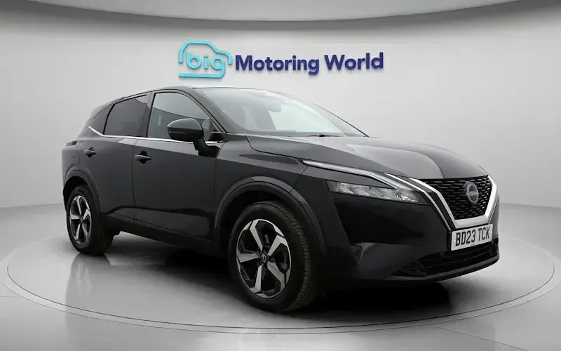 Used Nissan Qashqai N-Connecta 140 HP (102 kW) 2023 Black SUV