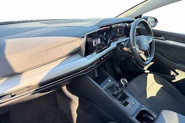 Used VW Golf VIII Life 130 HP (95 kW) 2024 Grey Hatchback