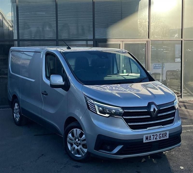 Used Renault Trafic 2022 Grey MPV