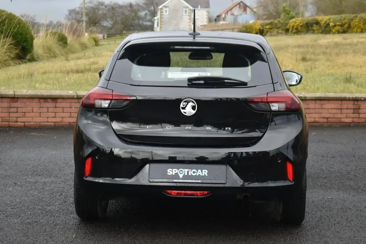 Used Vauxhall Corsa Design Edition 100 HP (73 kW) 2024 Black Hatchback