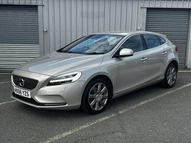 Gold Used 2016 Volvo V40 Inscription Estate | £7,100 (Good price) - Image 1/4