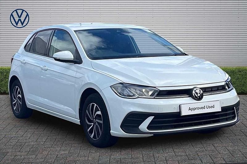 Used VW Polo Life 95 HP (69 kW) 2023 White Hatchback