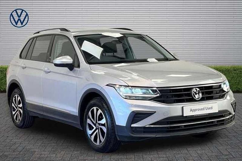 Used VW Tiguan Active 150 HP (110 kW) 2022 Silver SUV