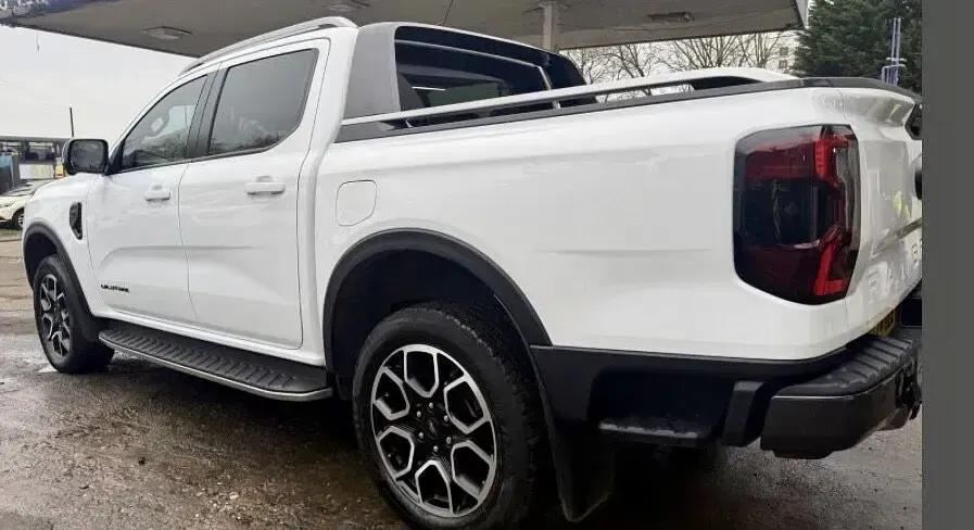 Used Ford Ranger Wildtrack 240 HP (176 kW) 2024 White Pickup