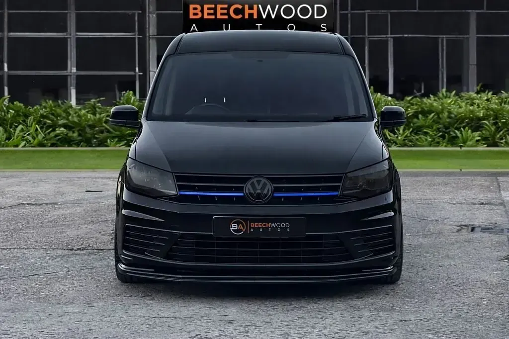 Usado VW Caddy S 2019 Preto Monovolume
