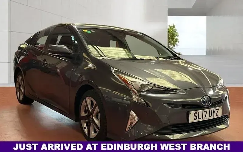 Used Toyota Prius Business Edition 122 HP (89 kW) 2019 Hatchback