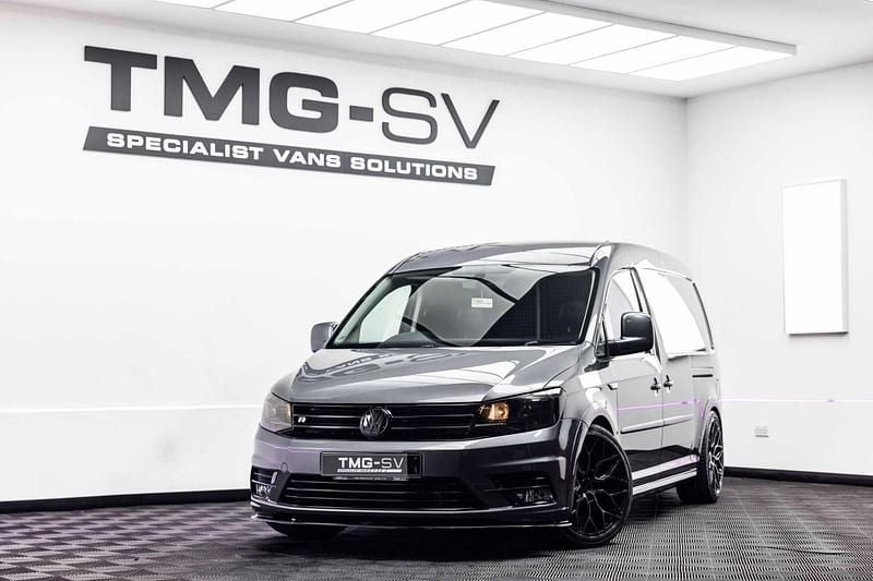 Grey Used 2017 VW Caddy Maxi Highline MPV | £16,995 - Image 1/4