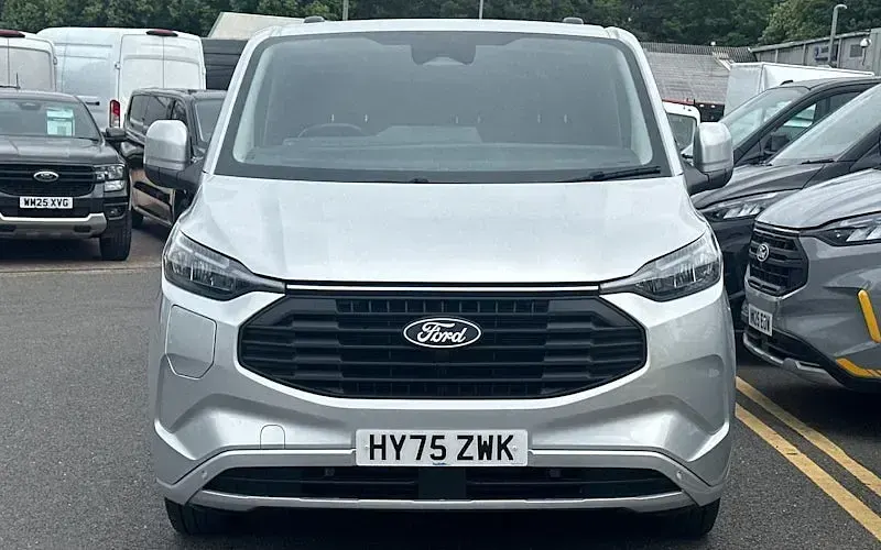 Used Ford Transit Custom Limited 232 HP (170 kW) 2025 Silver Van