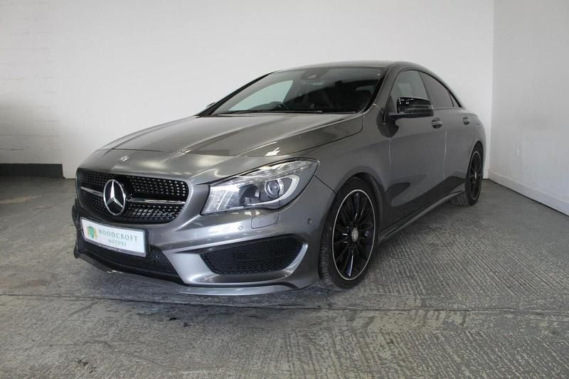 Begagnad Mercedes CLA220 AMG 2015 Grå Sedan