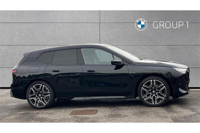 Used BMW iX M Sport 300 kW (408 HP) 2025 Black sapphire metallic paint SUV