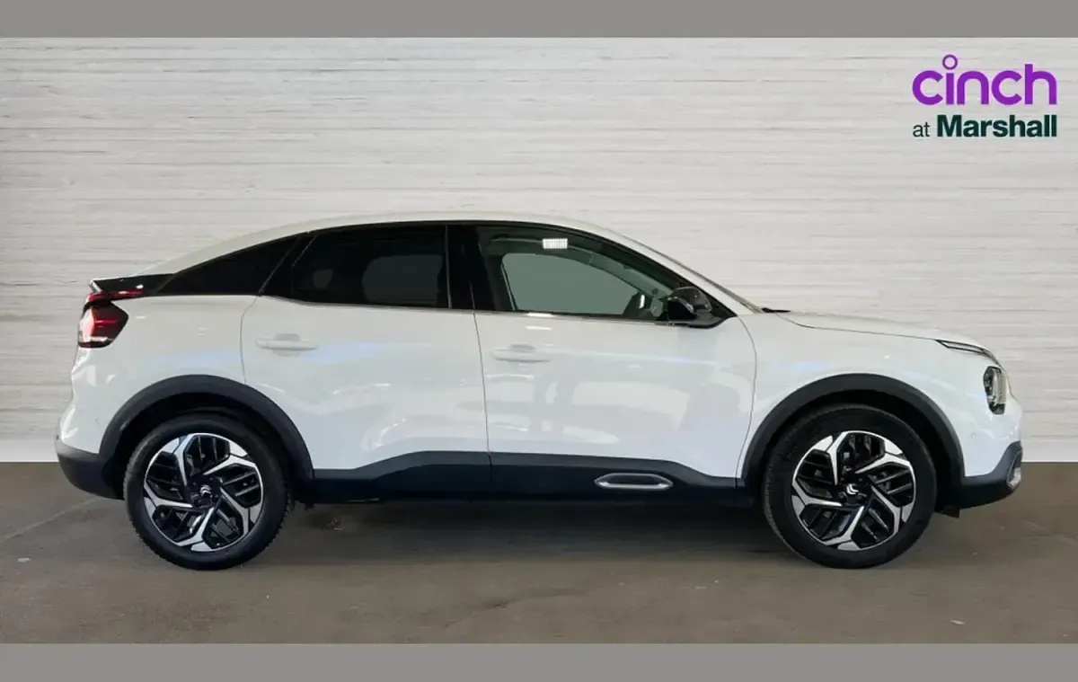 Używany Citroën C4 PureTech 128 KM (94 kW) 2024 Biały SUV