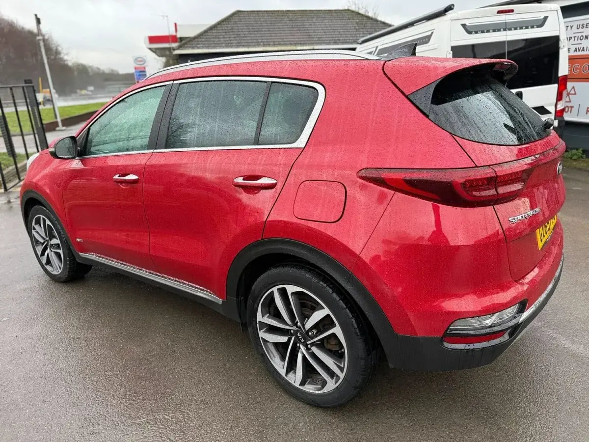 Used Kia Sportage 177 HP (130 kW) 2020 Red SUV
