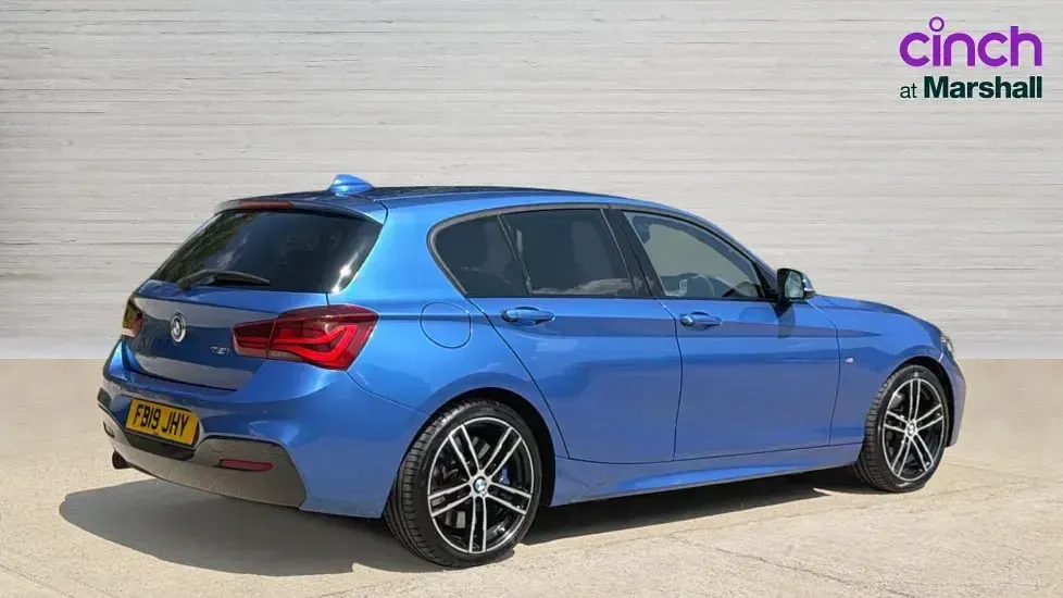 Used BMW 118 M Sport 136 HP (100 kW) 2019 Blue Hatchback