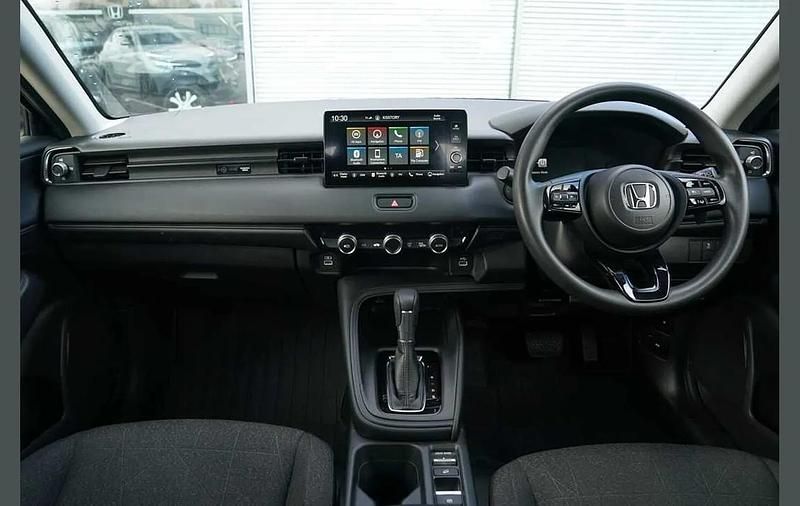Second-hand Honda HR-V Elegance 128 CP (94 kW) 2023 Gri SUV