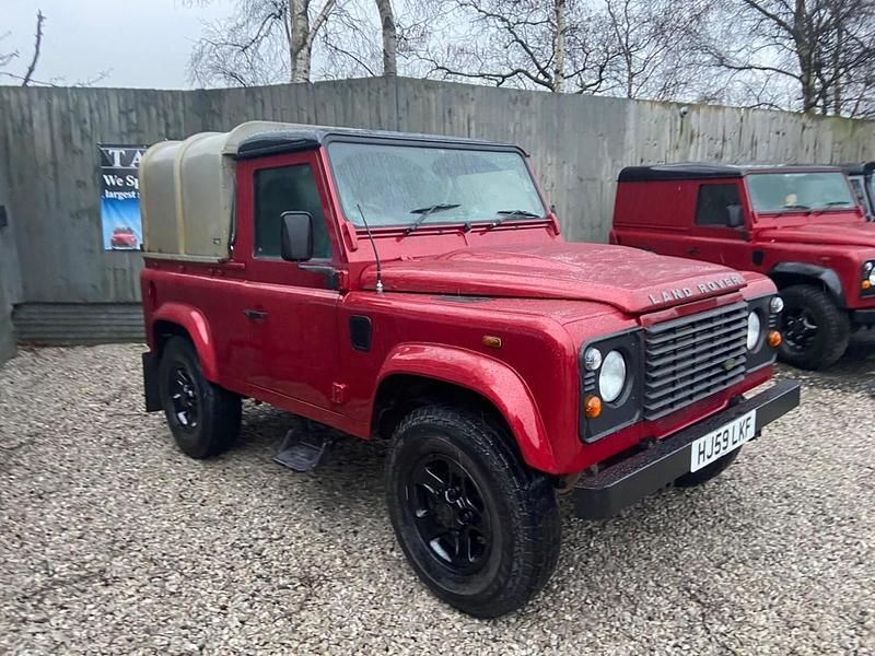 Usado Land Rover Defender 122 CV (89 kW) 2009 Rojo Pickup/Camioneta