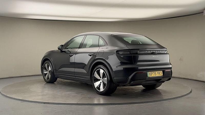 Used Porsche Macan 300 kW (408 HP) 2025 Grey SUV