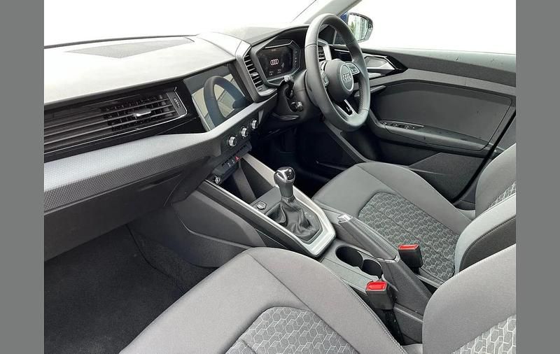 Used Audi A1 Sport 94 HP (69 kW) 2025 Blue SUV
