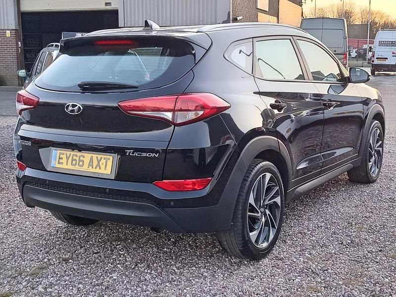 Used Hyundai Tucson SE 2016 Black SUV