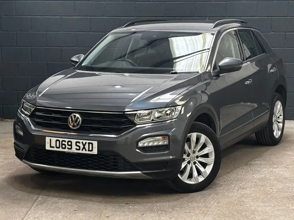 Used VW T-Roc SE 150 HP (110 kW) 2019 Grey SUV