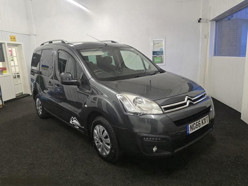 Used Citroën Berlingo 2017 Grey MPV