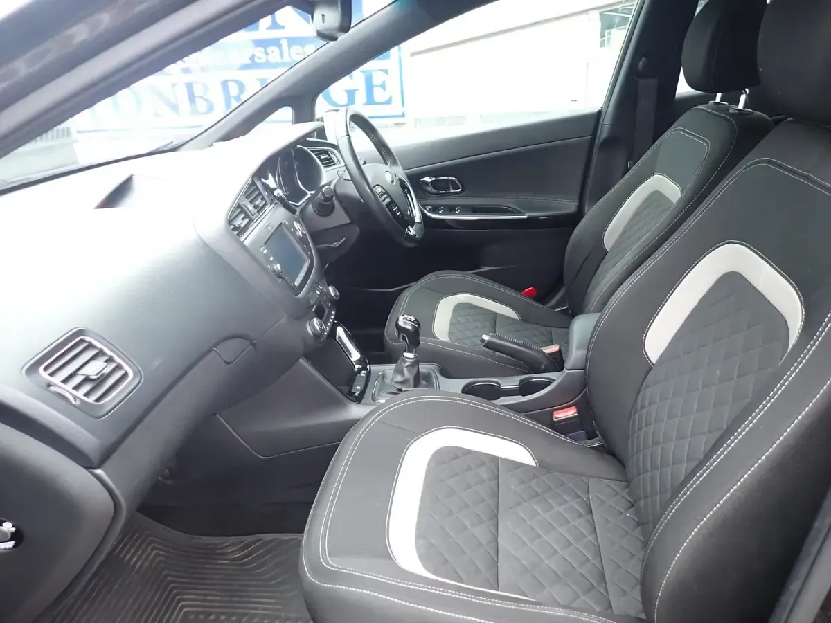 Used Kia Ceed Sportswagon GT-Line 134 HP (98 kW) 2017 Black Estate